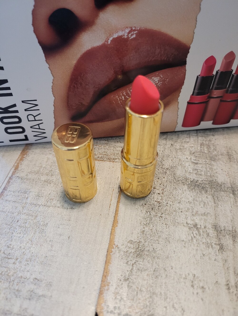 New Elizabeth Arden Ceramide Ultra Lipstick in Coral Vibrations 08